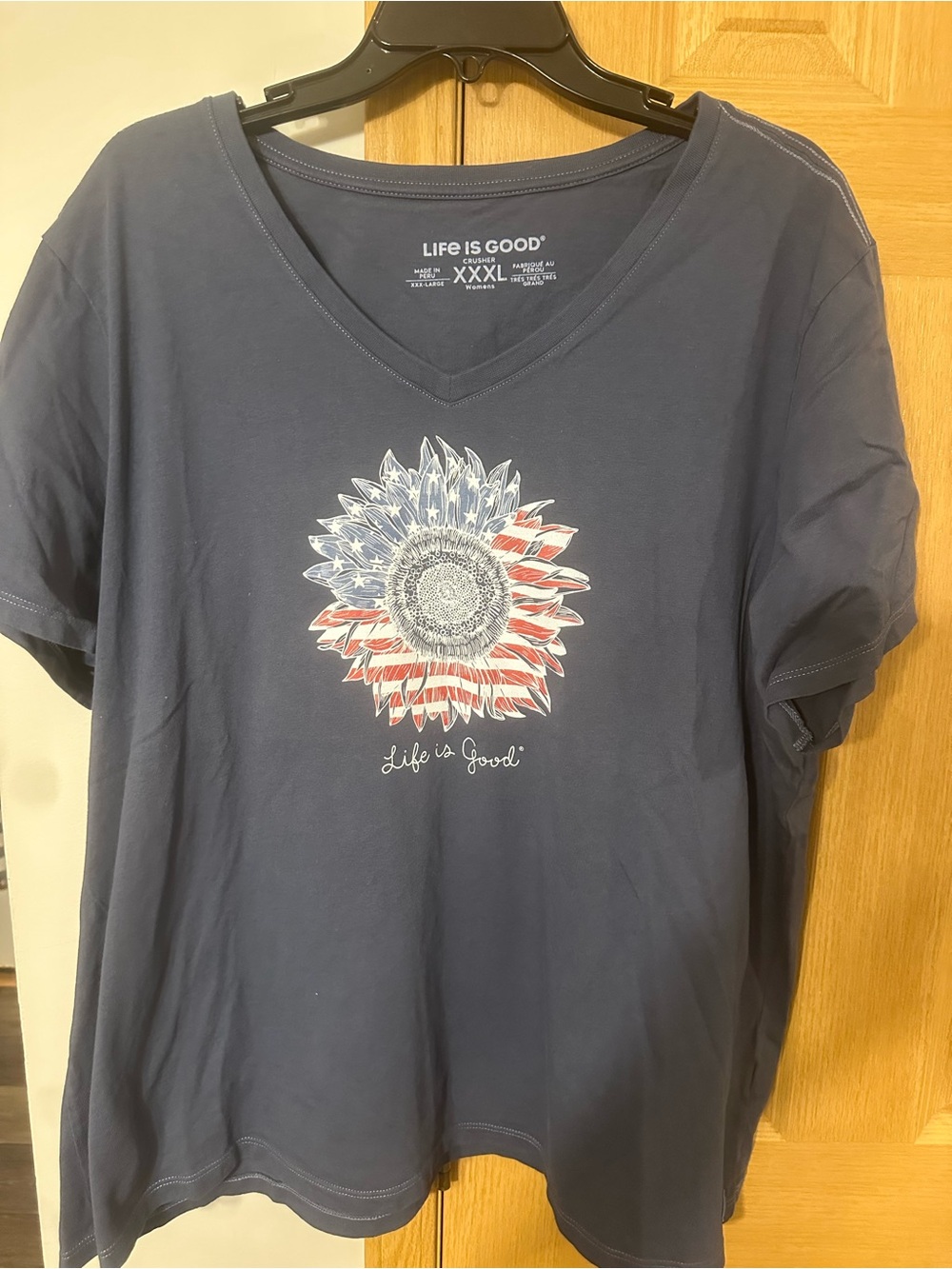 Life Is Good Navy Short Sleeve V-Neck Tee with American Flag Sunflower